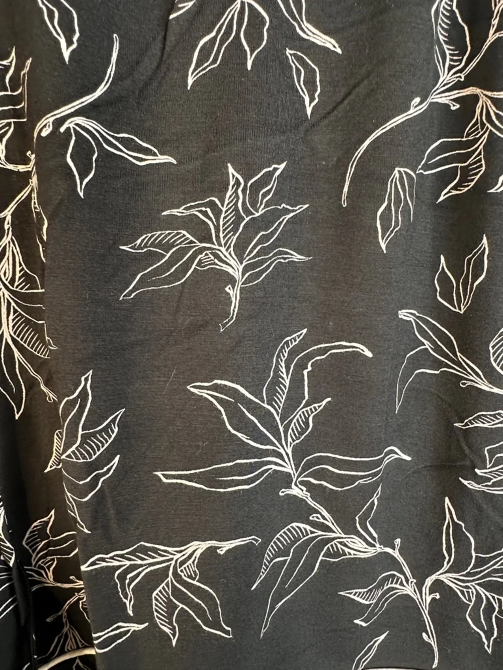 Cozy Earth Bamboo Stretch Knit Classic Pajama Shorts Black‎ Botanical New!